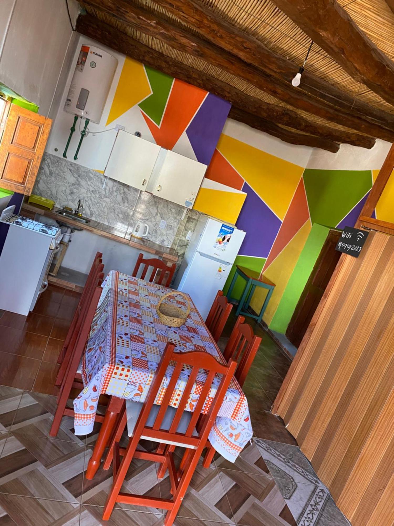 Farm stay Munay Ecohostal - De Adobe *